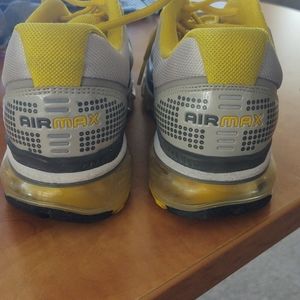 Women's Nike Air Max 8.5 Athletic Shoes